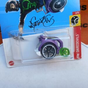 Silla con ruedas Hot wheels HW Daredevils 2/5 color morado