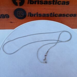 Cadena elegante plateada