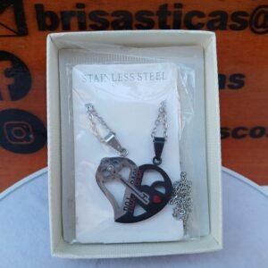 Collar de pareja, corazón dos mitades, llave