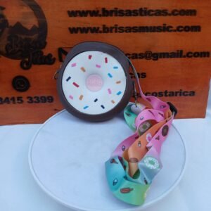 Bolsito café chispitas colores, Dona con correa