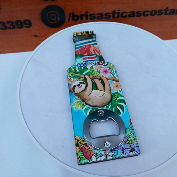 Iman souvenir Costa Rica Oso Peresozo