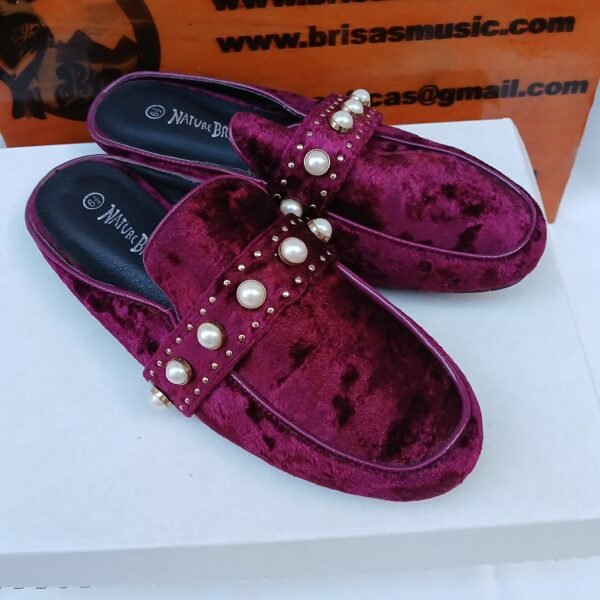 Zapato plano de gamuza, color azul para mujer talla 36.5