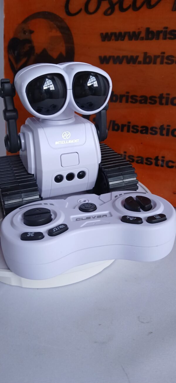 Robot de juguete con control remoto recargable con música, ojos LED, walkie talkie, robot de juguete para niños, robot RC para niños - Imagen 16