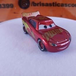 Auto Rayo McQueen Vino Cars La Película